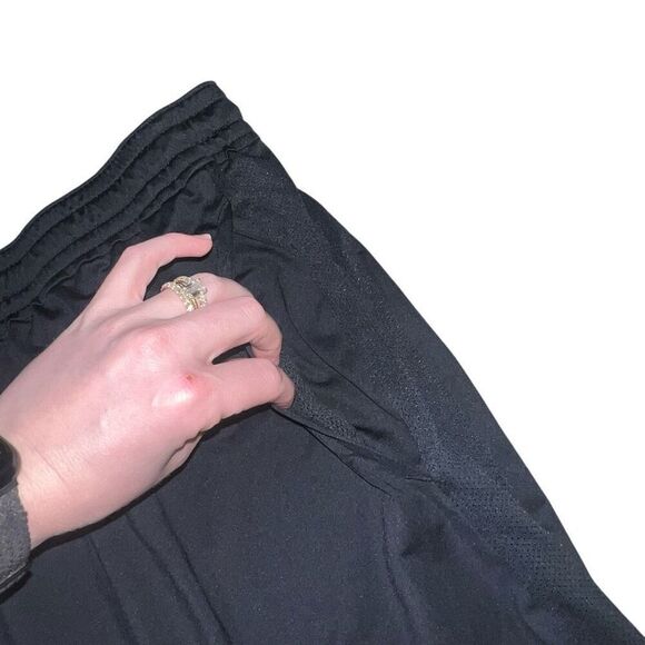 UNDER ARMOUR Black Drawstring Basketball Shorts Size 3XL - Picture 5 of 9